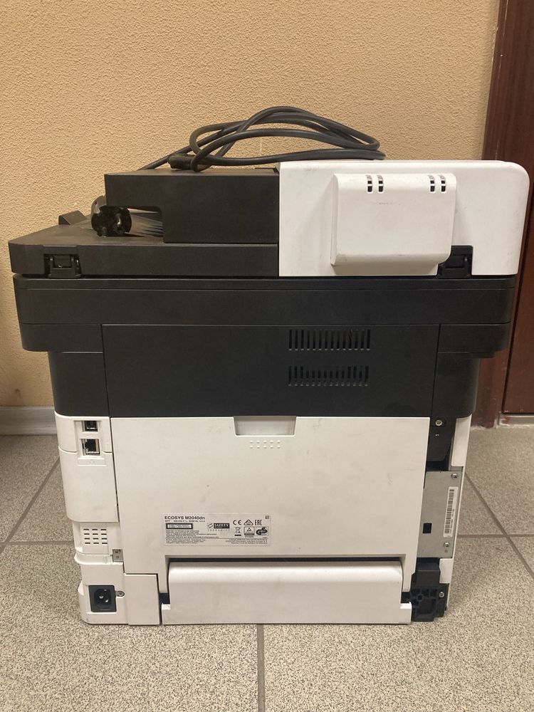 Kyocera ECOSYS M2040dn — МФУ 3-в-1 | Пробег 41 тыс.