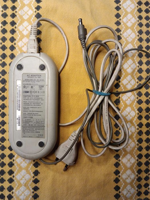 Зарядне блок живлення до ноутбука Samsung 19V 3.15A (5.5×3.0mm)