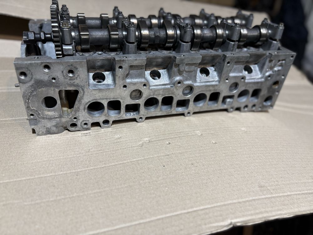 Головка блока ГБЦ Mercedes Sprinter Vito W638 Chrysler PT 2.2 OM611