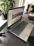 Laptop firmy Lenovo