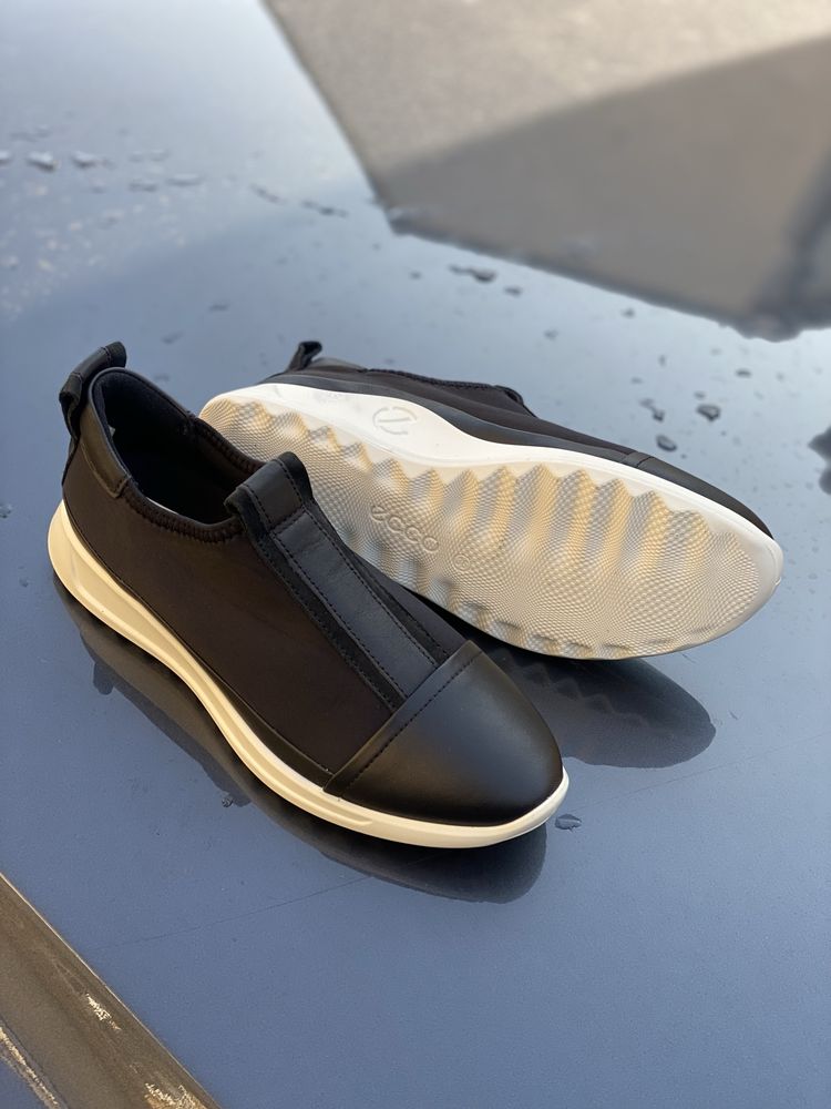 ECCO Runner 35,36,38,39 розмір