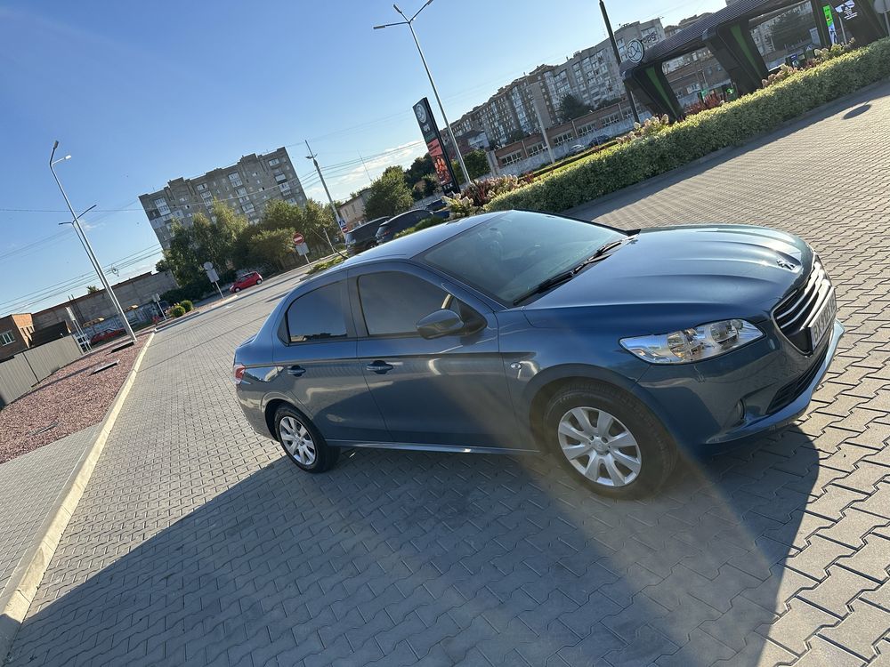 оренда PEUGEOT 301 1.6 дизель