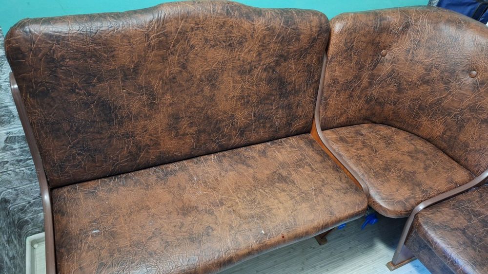 Продам кухонний куток