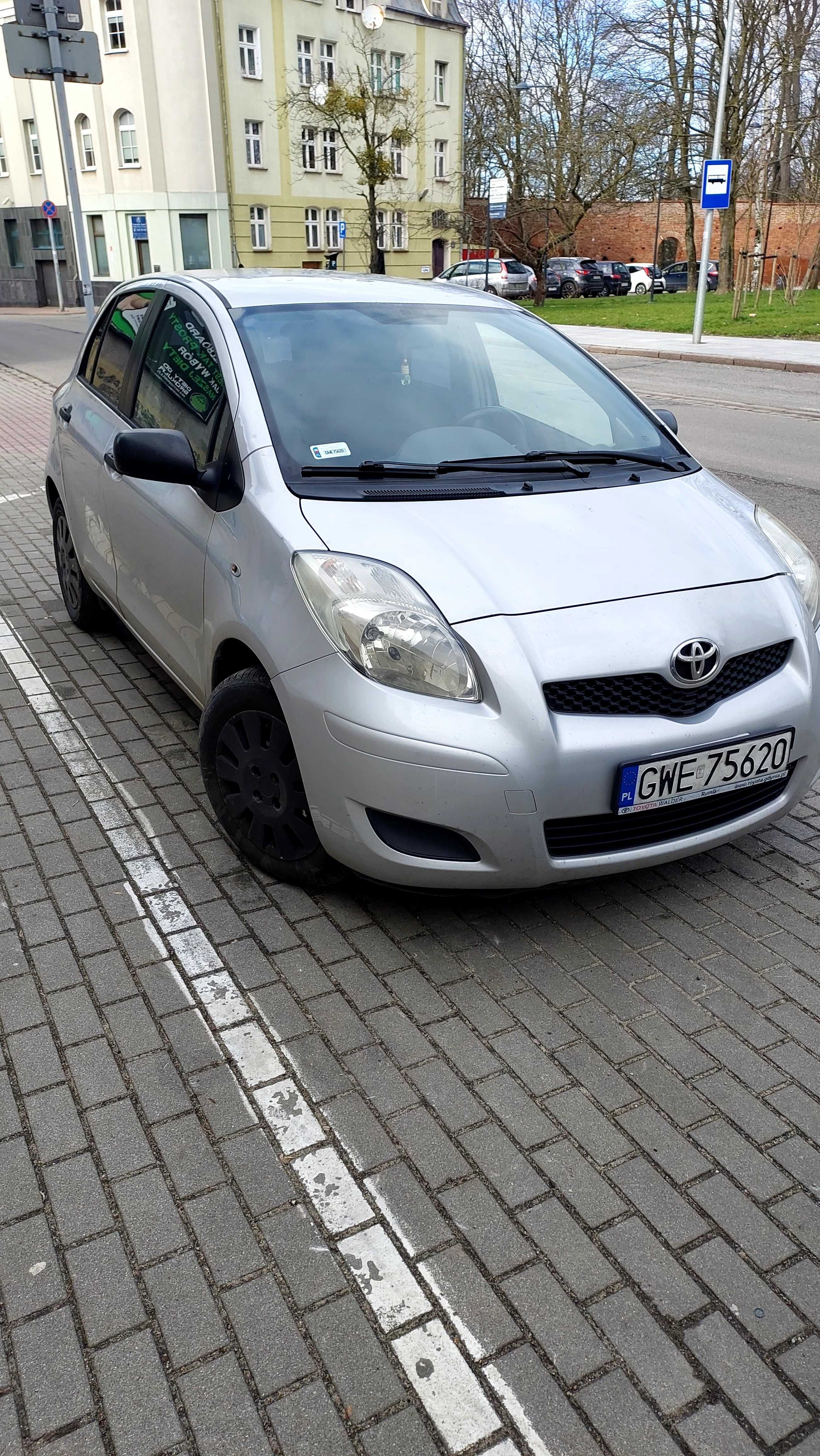 Toyota yaris z 2009 silnik 1.4D