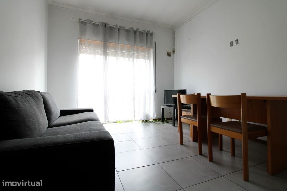 Apartamento T2 Garagem no Bairro Norton De Matos