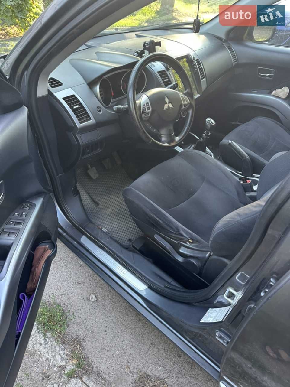 продам Mitsubishi Outlander XL