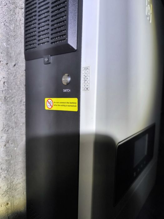 Сонячний мережевий гібридний інвертор daxtromn