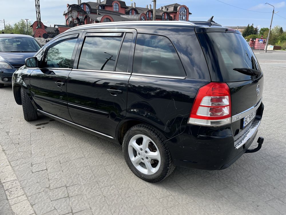 Продам Opel Zafira Turbo 2011 р. Газ - бензин