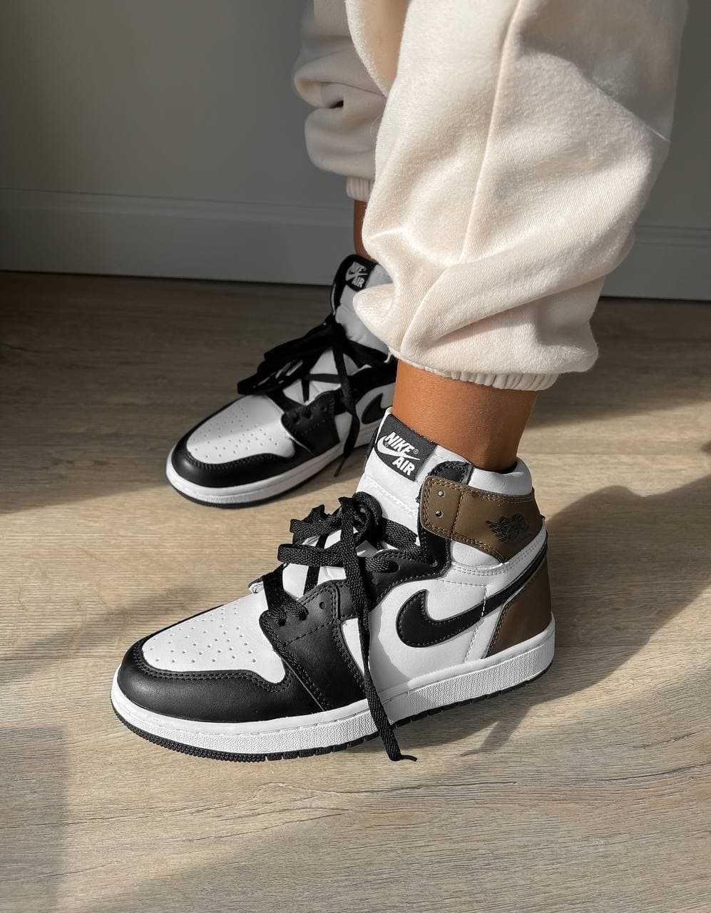 Jordan Retro 1  Dark Mocha