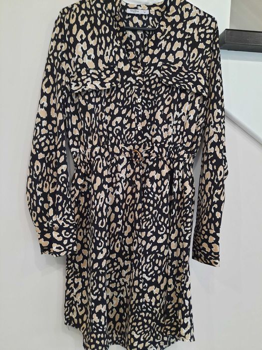 Wysokogatunkowa sukienka  szmizjerka Unika Paris butik CantyTM