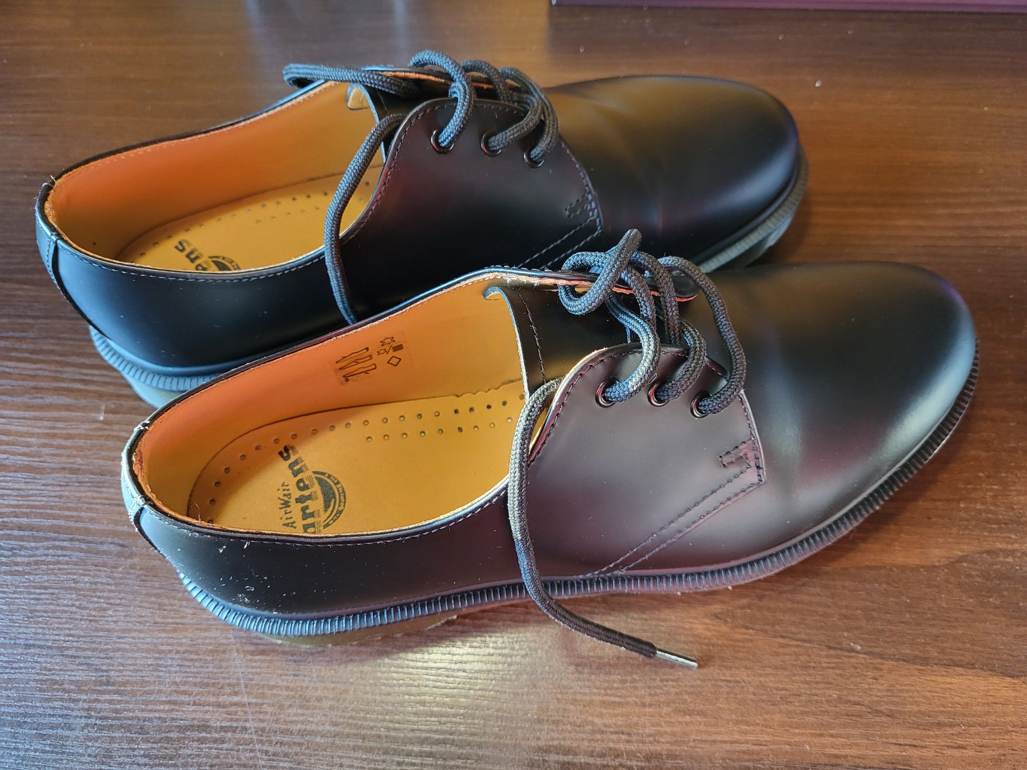 Dr. Martens 1461PW czarne Martensy 41 wkładka 26.5cm stan idealny
