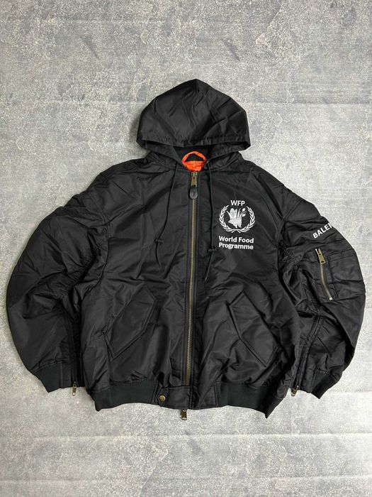 Бомбер BALENCIAGA чорна куртка черная курточка opium black WFP archive