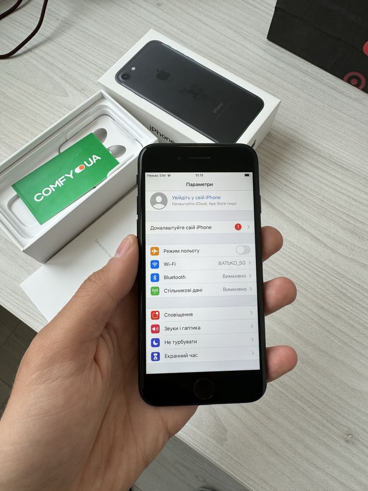 Iphone 7 в ідеальному заводському стані