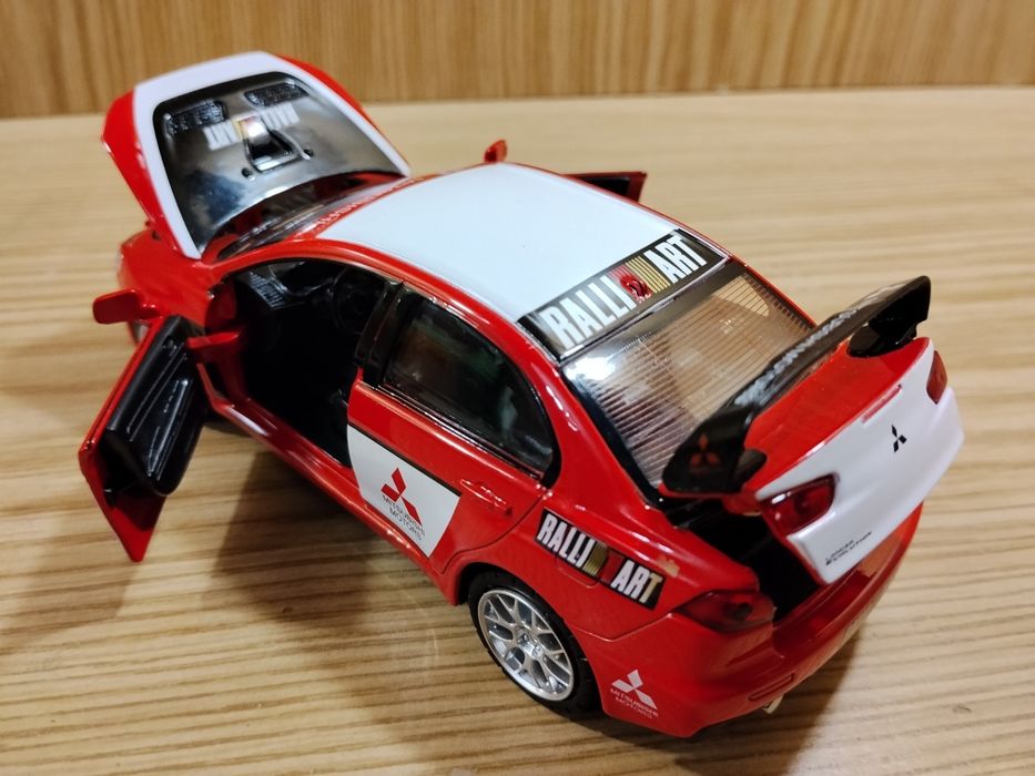 Модель mitsubishi lancer x evolution 1:32 Автопром металл свет звук ин