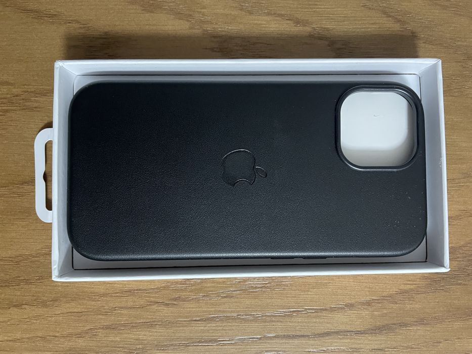 Etui skórzane Iphone 15 - Magsafe - Leather Case