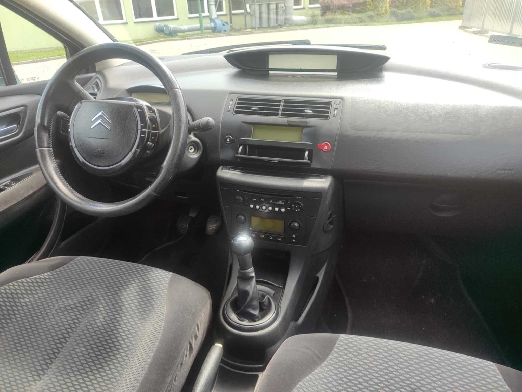 Citroen C4 1.6 Hdi 5 d Klima sprawna hak