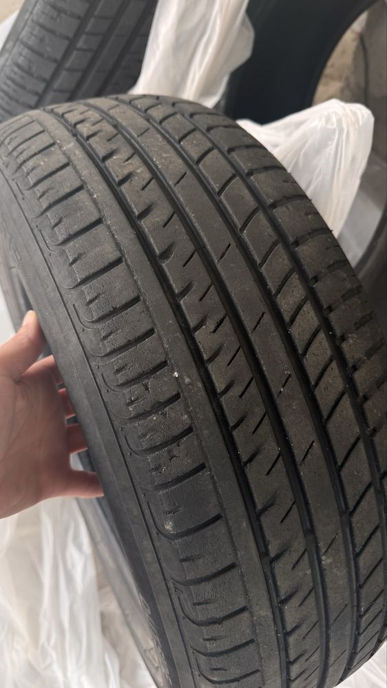 АвтоШини r15 Petlas