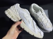 Кросівки New Balance 1906 оригинал кроссовки светлые