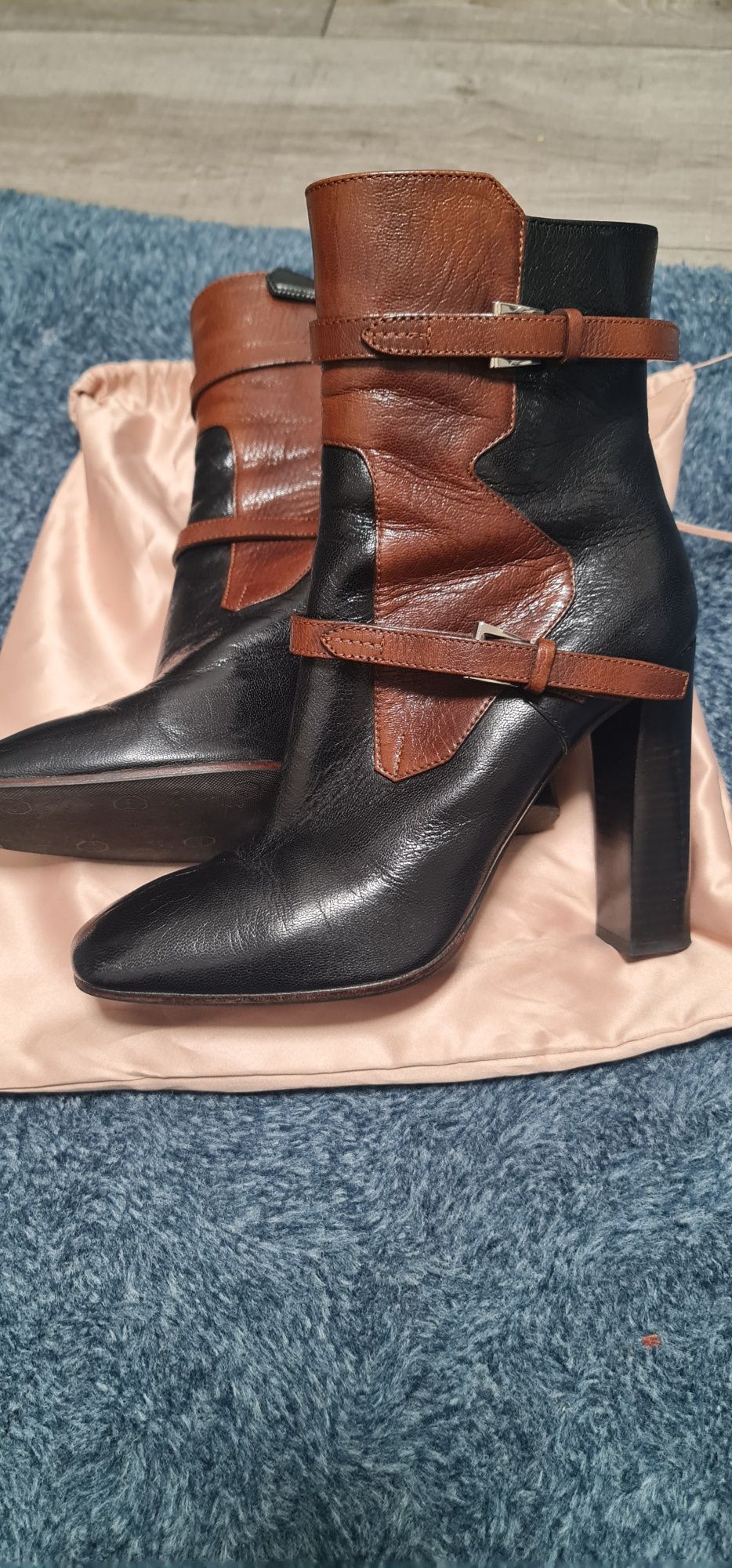 Prada ботинки оригінал