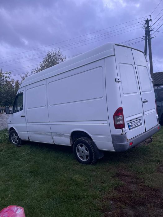 Продам машину не дорого м Рівне