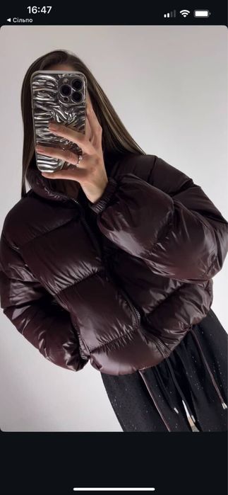 Базова пуфер куртка жіноча матова глянцева лак