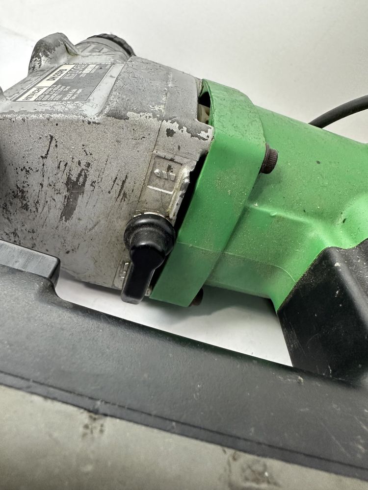 Перфоратор HITACHI DH25PB  Hitachi  DH 25 PB