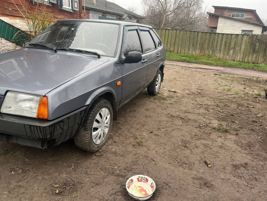 Продам ваз 2109 на ходу.