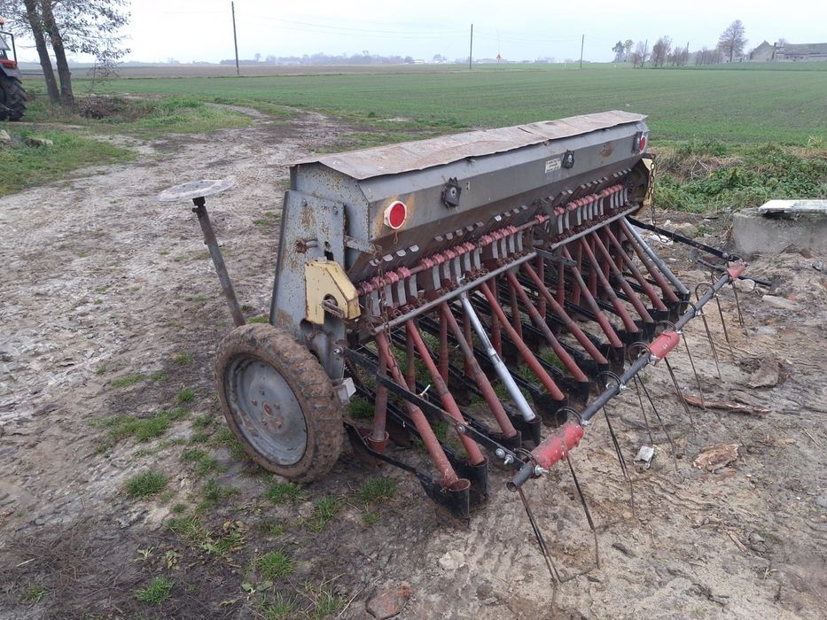 Sprzedam siewnik Poznaniak S043