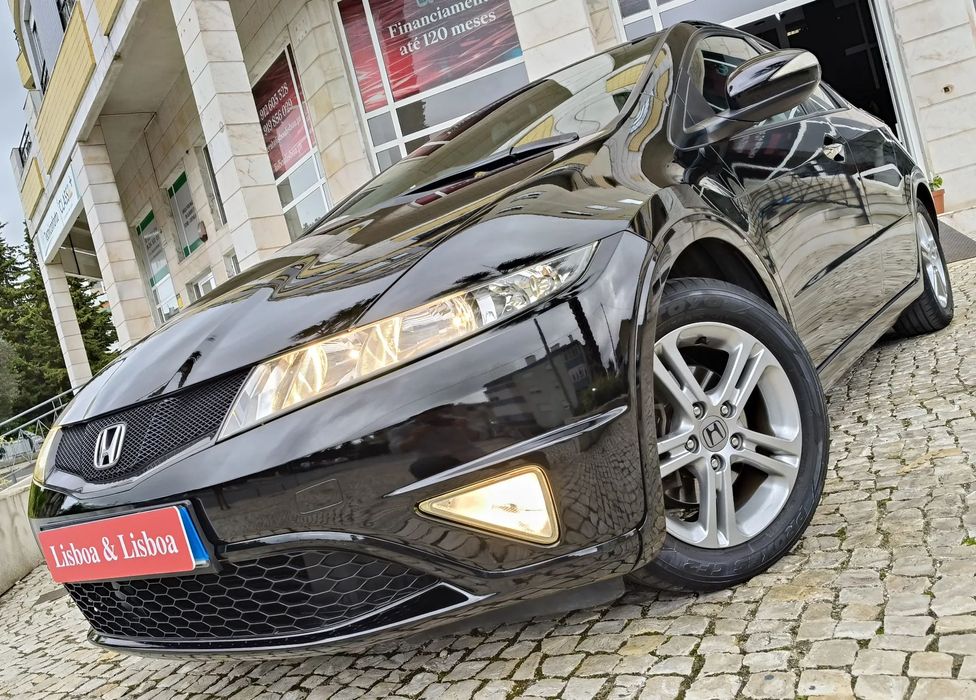 Honda Civic 1.4 i-VTEC Sport