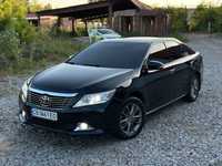 Продам Toyota Camry 2012