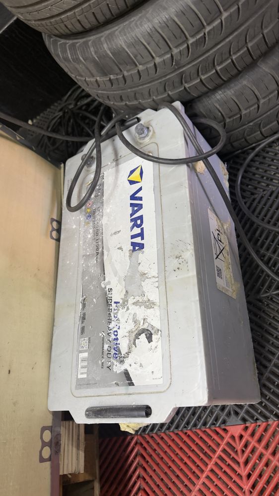 Bateria 225 amperes - boa para som