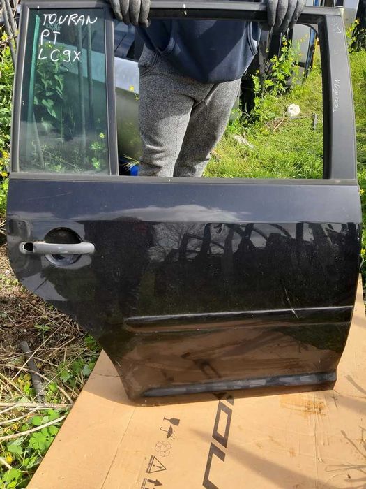 VW Touran drzwi prawe prawy tył kolor LC9X