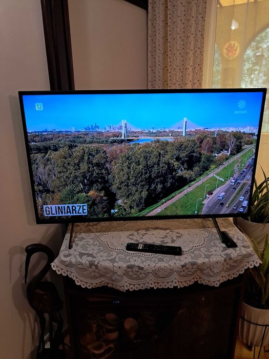 Telewizor SONY LED 43 cale