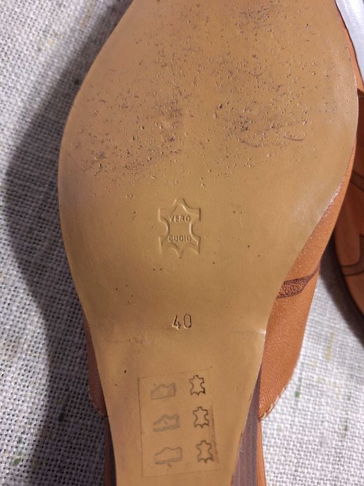 Sapatos couro qualidade nr 40