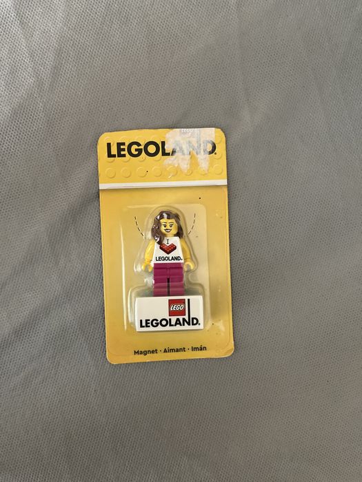 Колекційний магніт Legoland іграшка подарунок конструктор