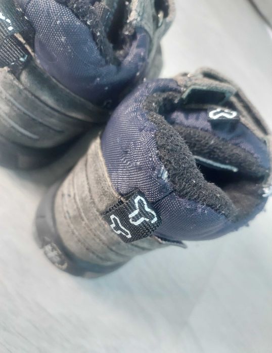 21 buty chłopięce śniegowce ocieplane kozaki