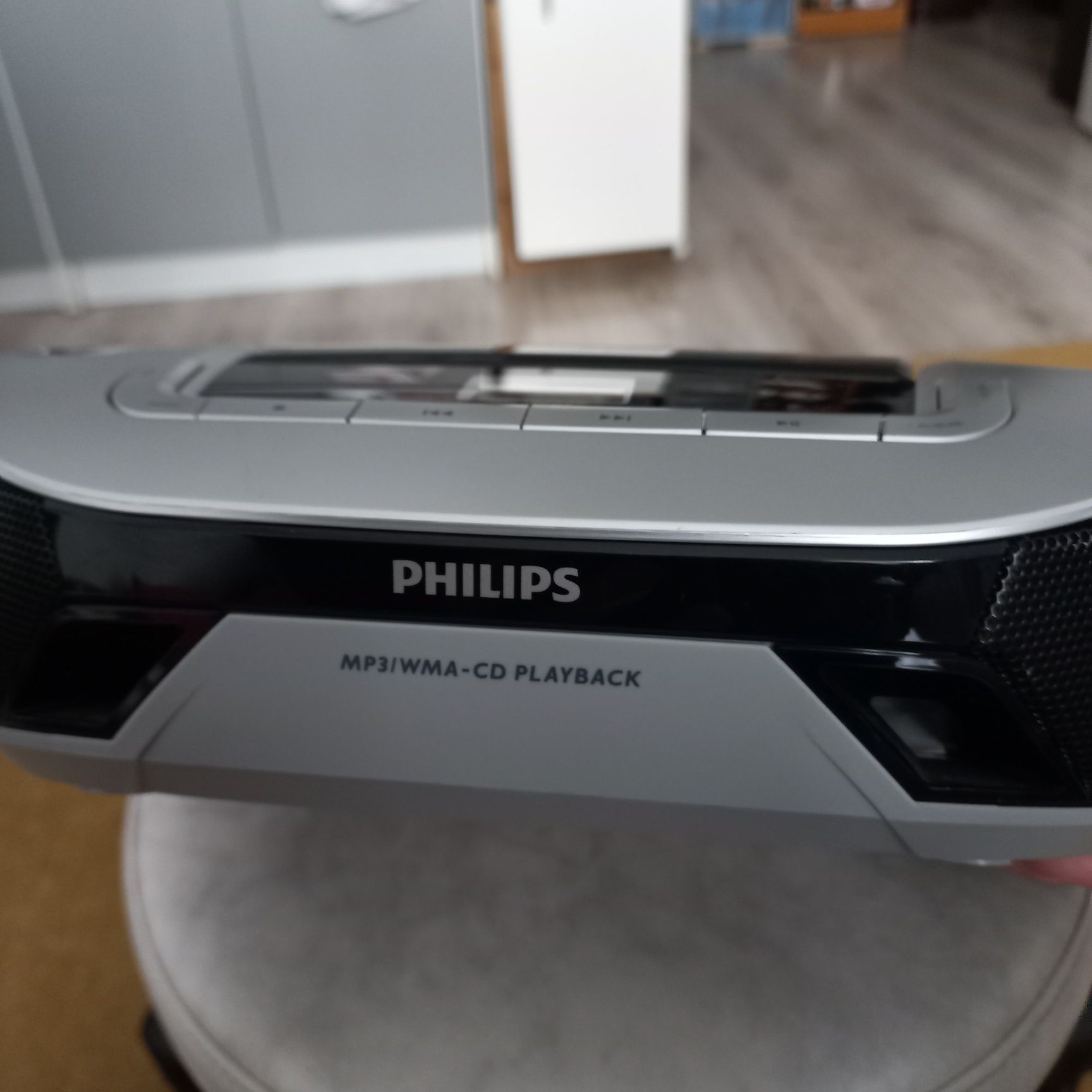 Radio Philips AZ1137