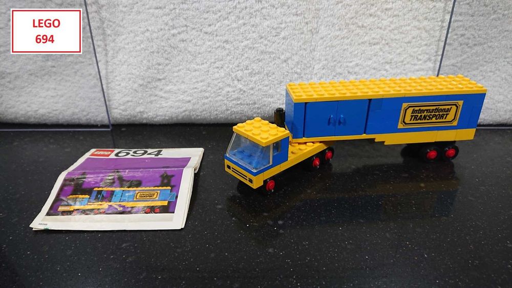 LEGO City Classic: 813; 694; 604; 642; 540; 608; 1876