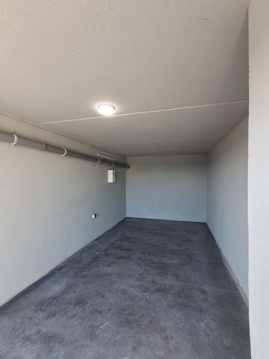 Здається гараж в оренду — Дружба