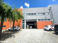Armazém Industrial em Vila Nova de Sande - Guimarães