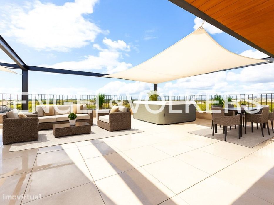 Empreendimento de Luxo com Piscina em Faro