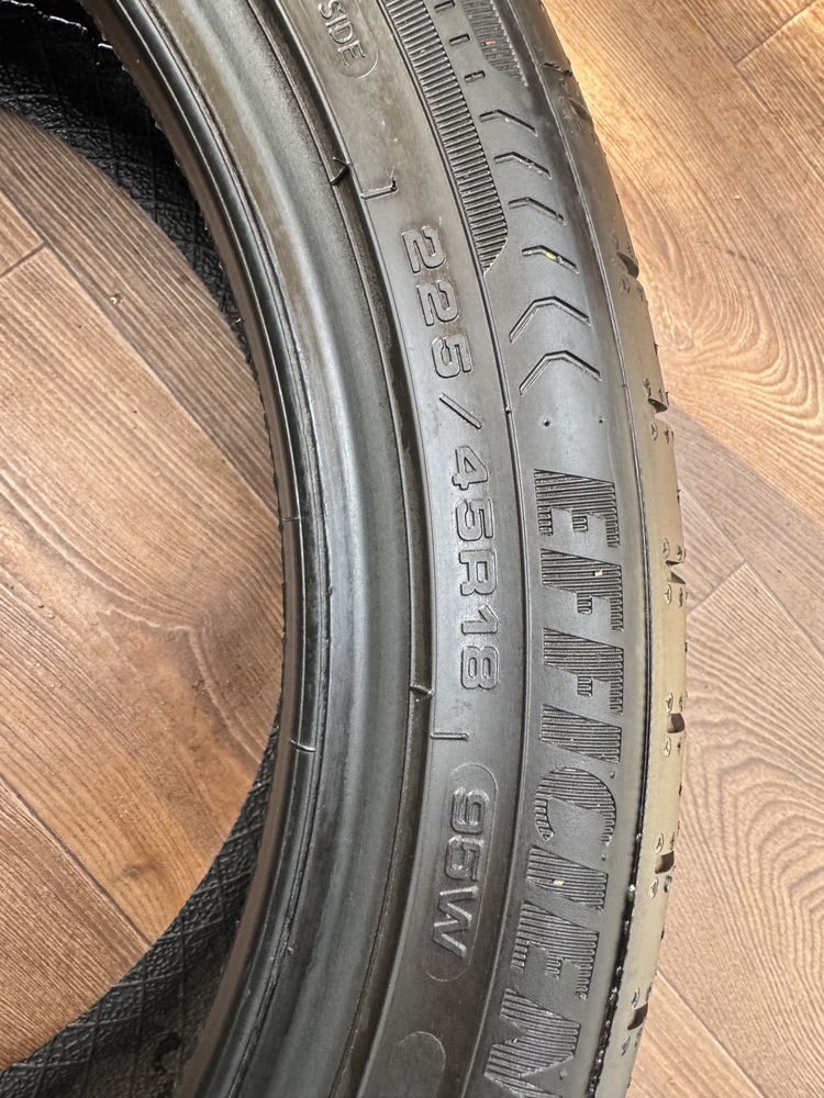 Шини Goodyear 225/45/R18
