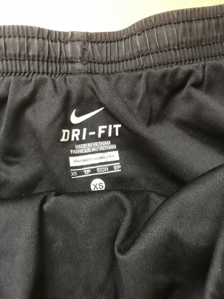 Nike шорти оригинал !!!