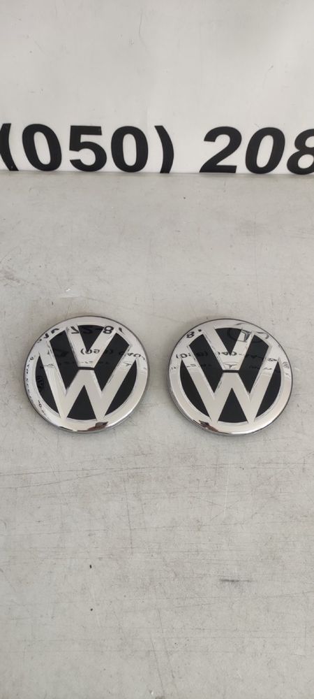 Заначок емблема радар vw golf 7 b-8  tiguan caddy 3G0853601A 2k5853601