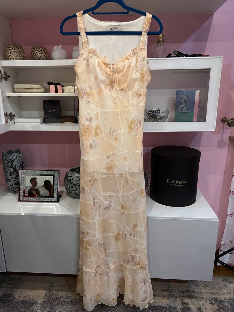 Suknia wieczorowa balowa wizytowa Collection Dana r. L