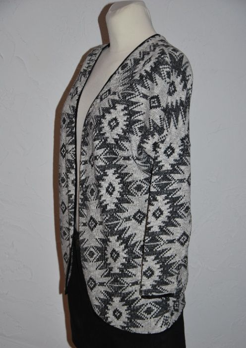 AMSU - lekki sweterek, narzutka azteckie wzory S-M