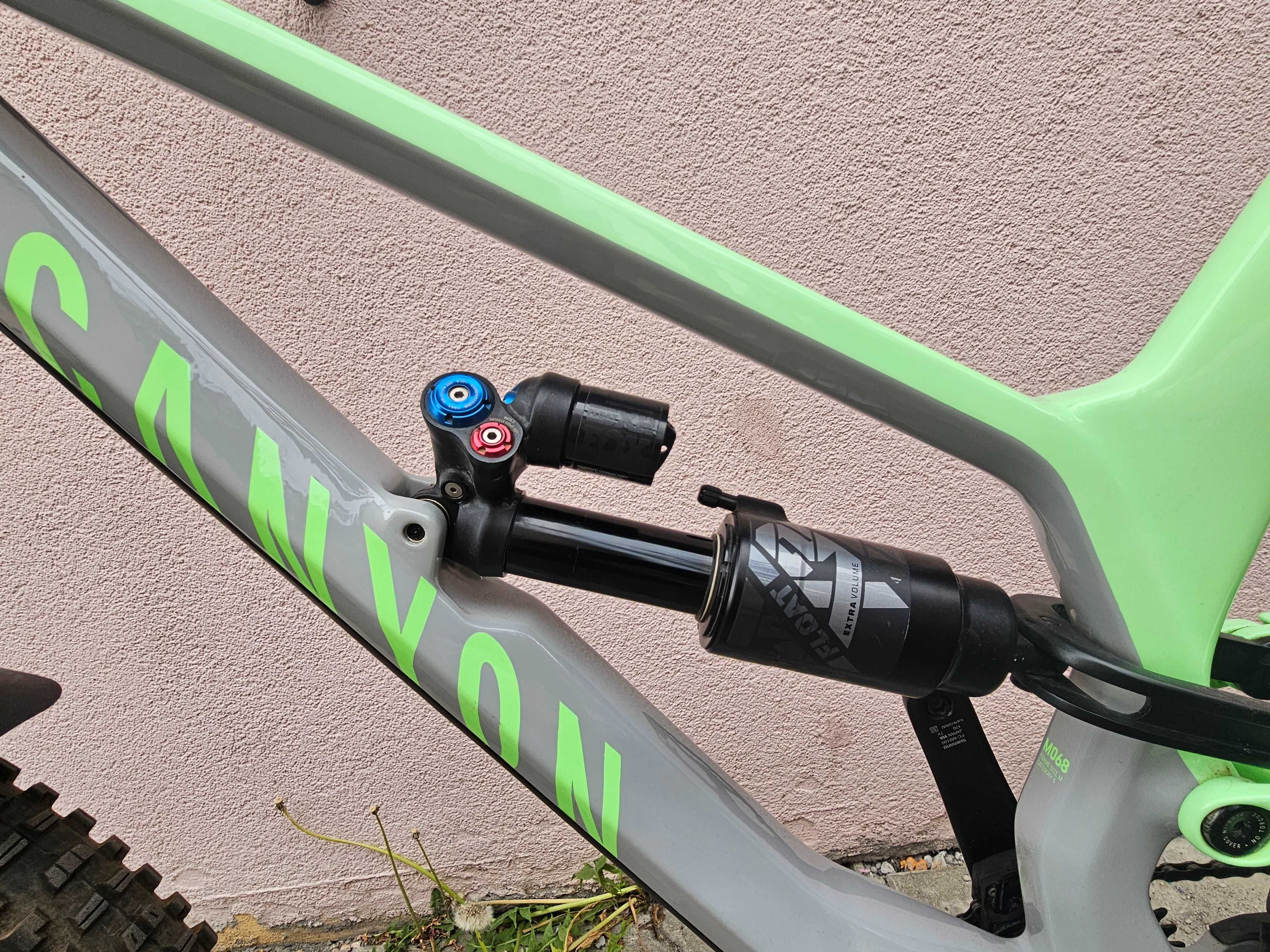 Rower Canyon Torque CF 8 27.5  M  2021 carbon FOX  DT stan idealny