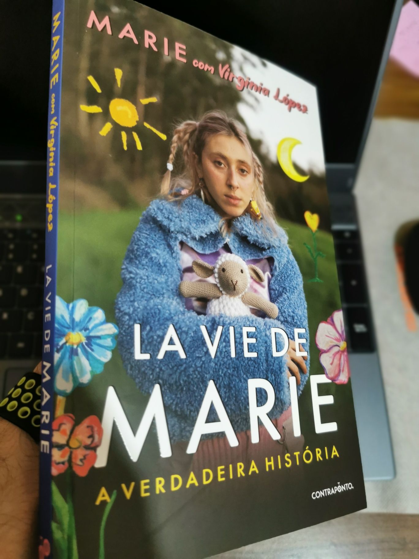 La vie de Marie em Livro