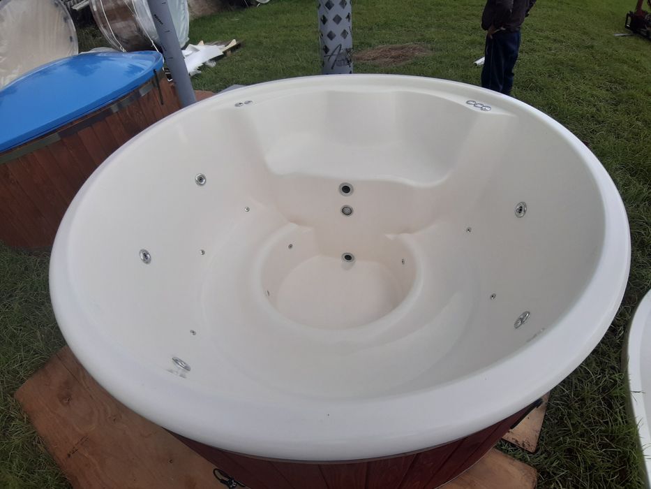 Balia ogrodowa Ruska BANIA Jacuzzi