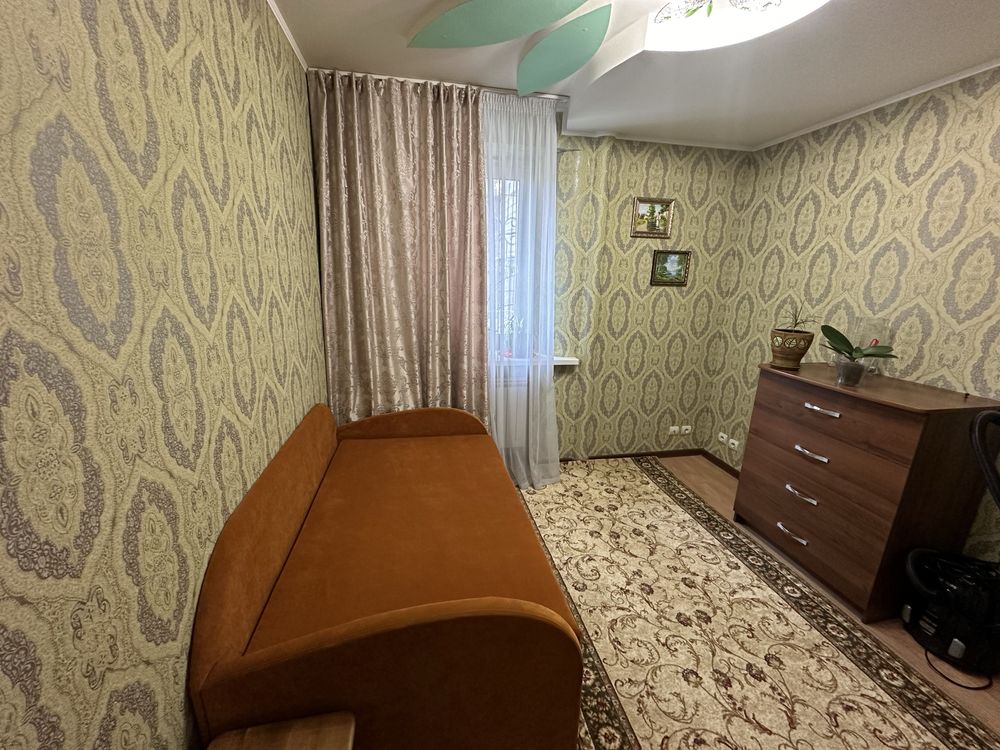 Продаж 3 кім. квартири у центрі, ремонт, меблі, АГВ